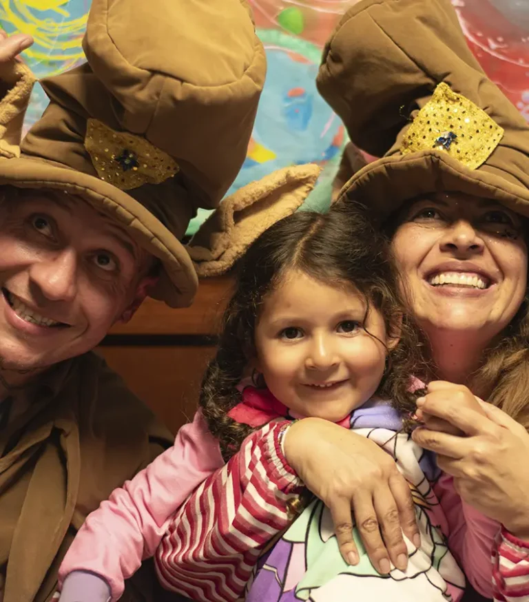 Mobile-Landing-Gal-7